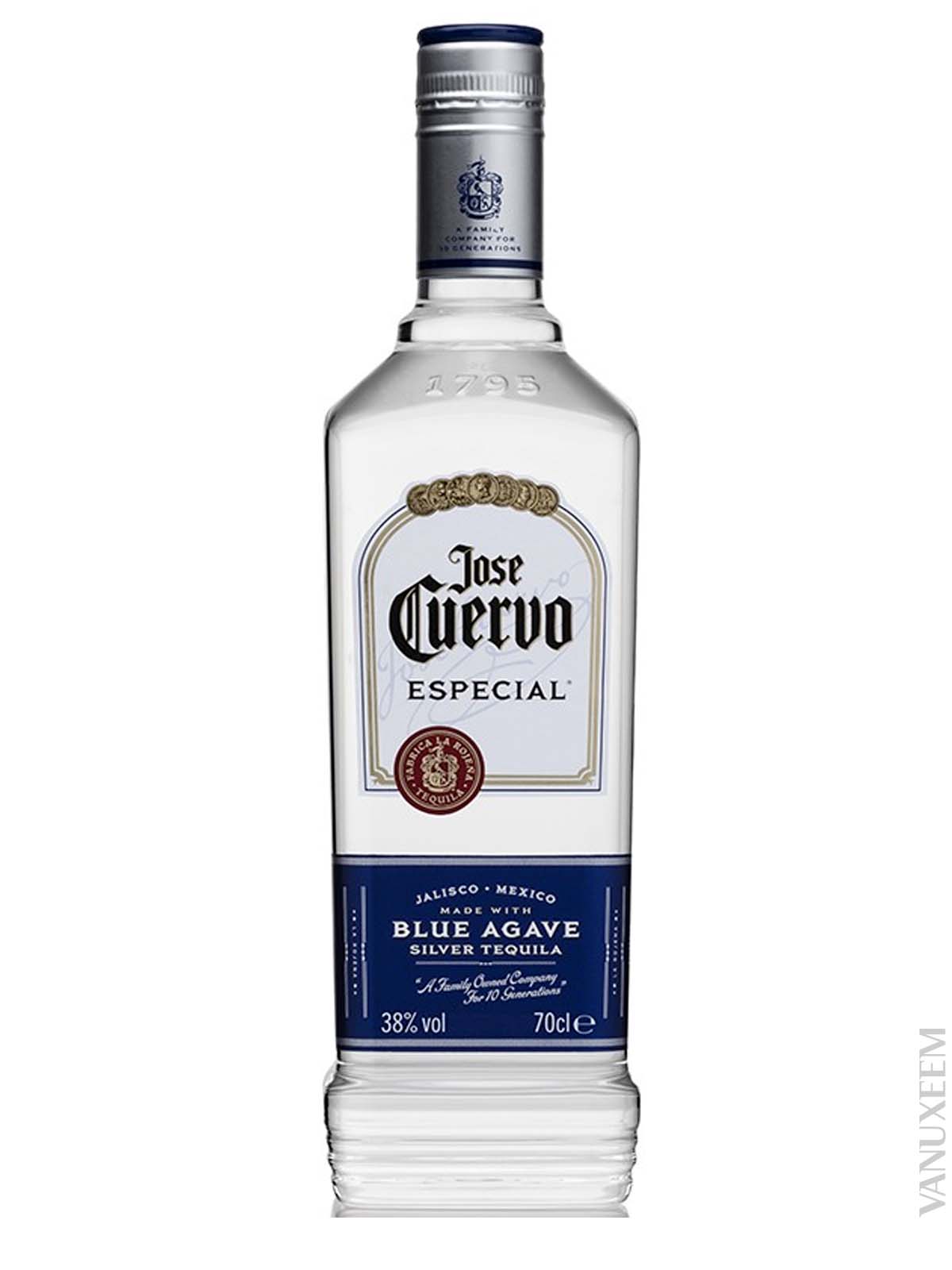 cuervo_tequila_silver_70cl.jpg